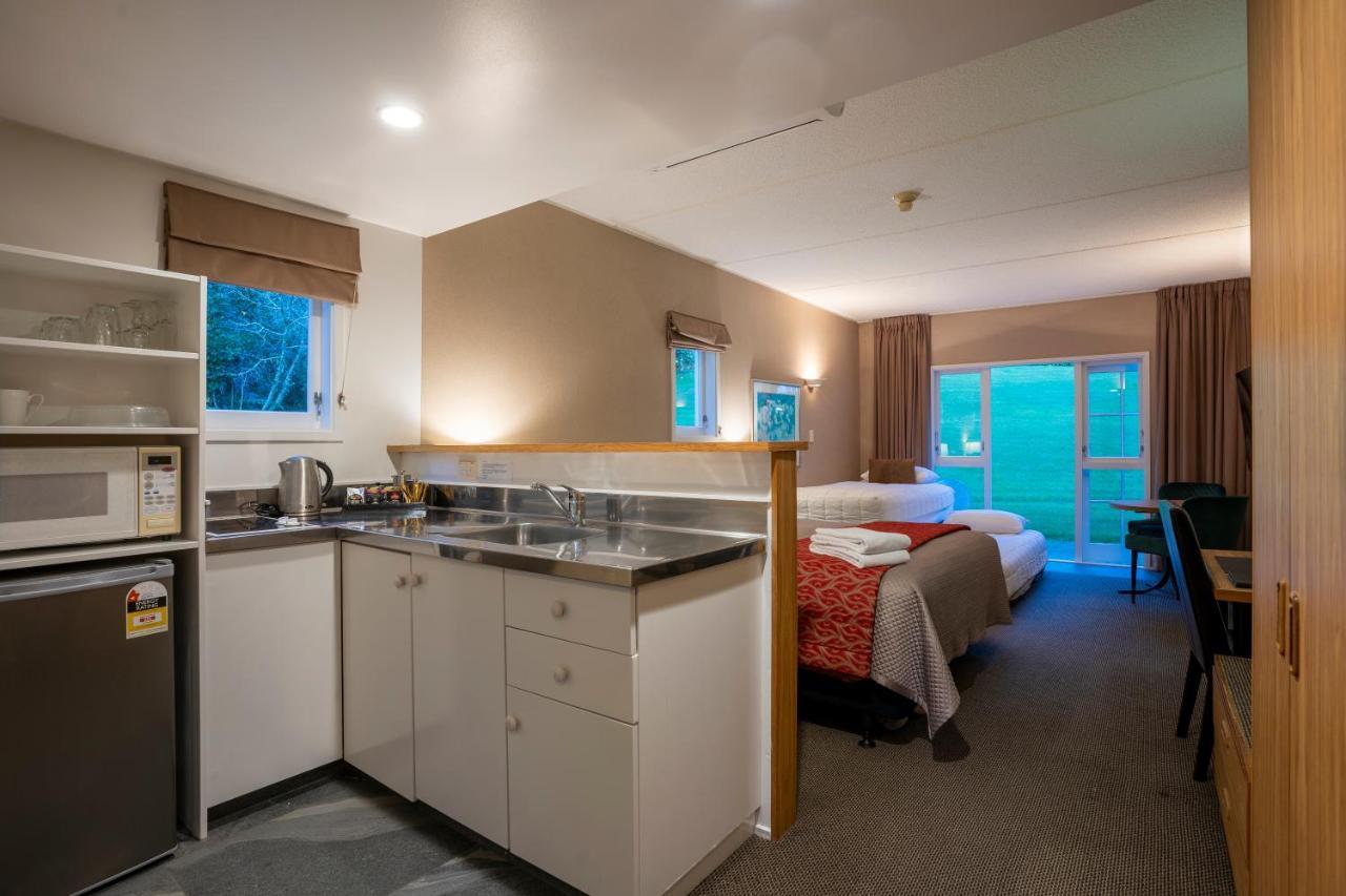 Wallaceville Motor Lodge Upper Hutt Esterno foto