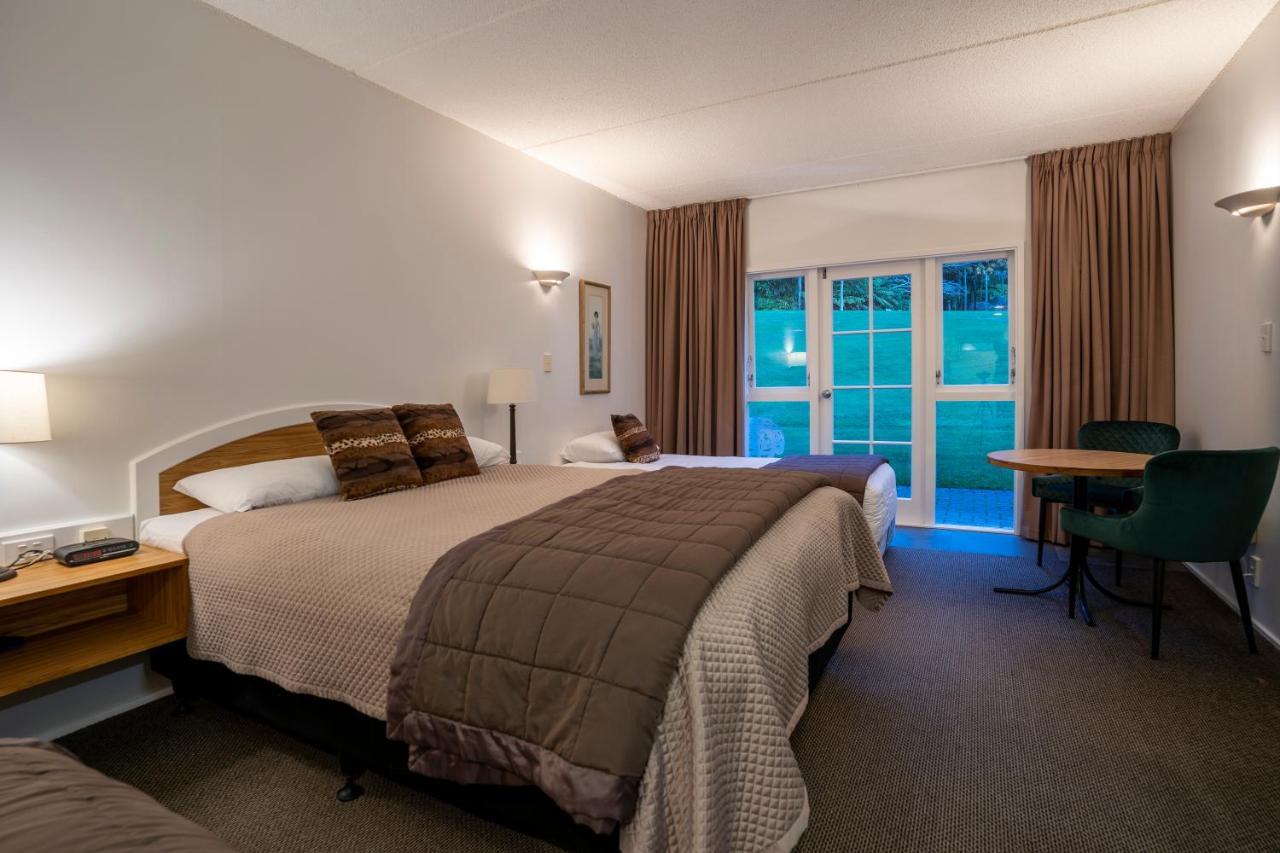 Wallaceville Motor Lodge Upper Hutt Esterno foto