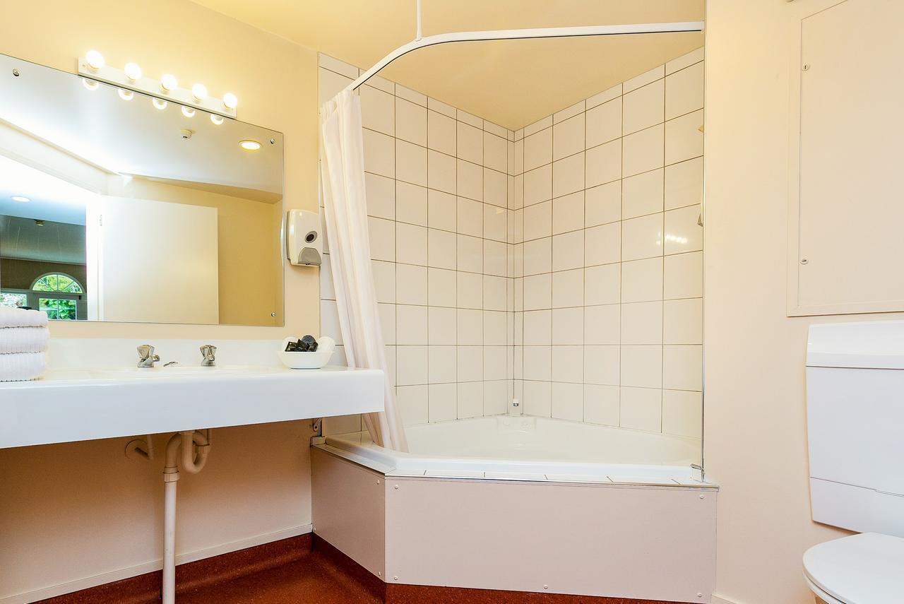 Wallaceville Motor Lodge Upper Hutt Esterno foto