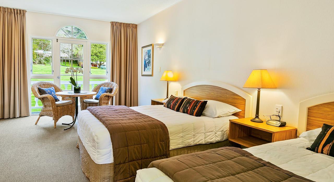 Wallaceville Motor Lodge Upper Hutt Esterno foto